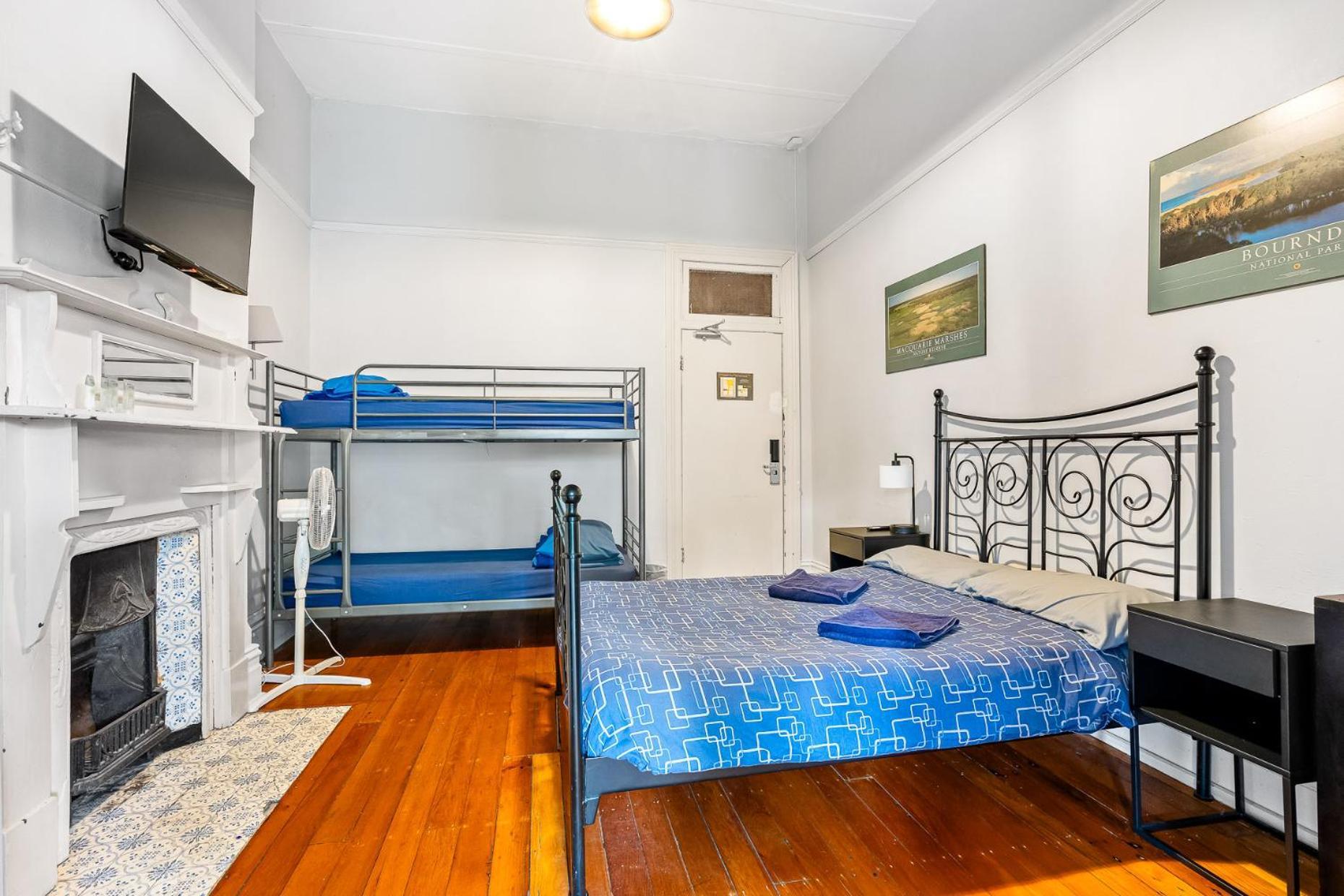 Newtown Backpackers * Sydney